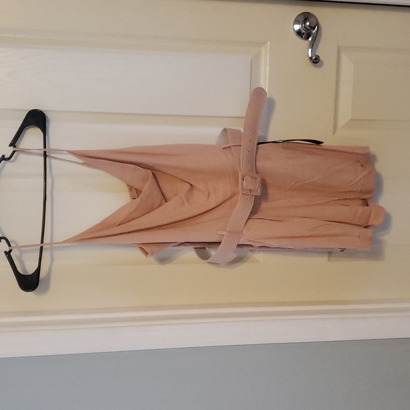 DRESSY ROMPER - Picture 1 of 5